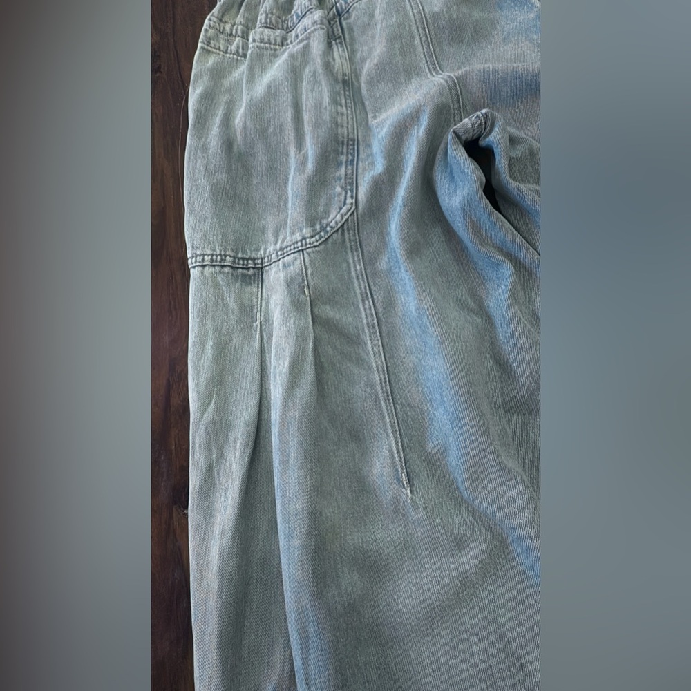 We The Free Light Blue Jeans - Picture 13 of 14
